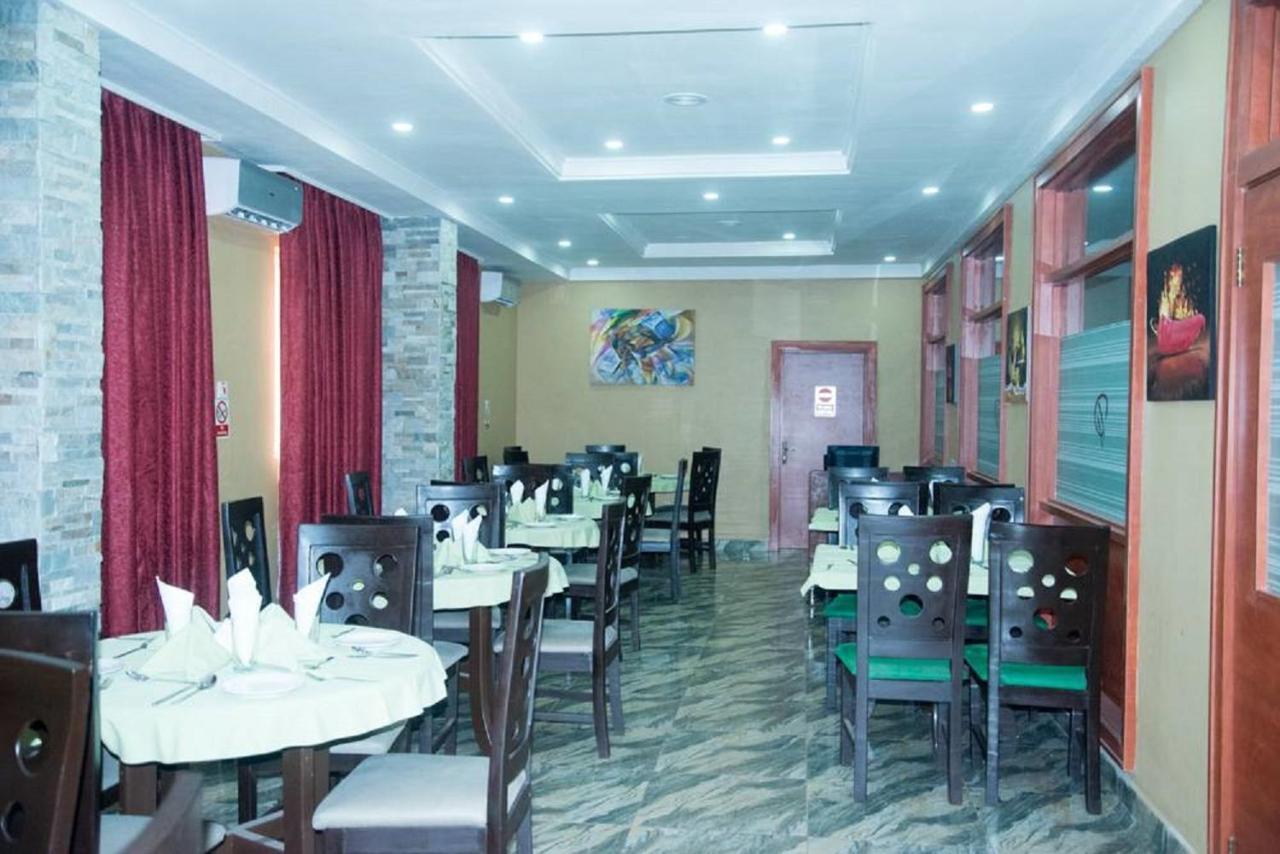 Dannic Hotels Enugu Exterior photo