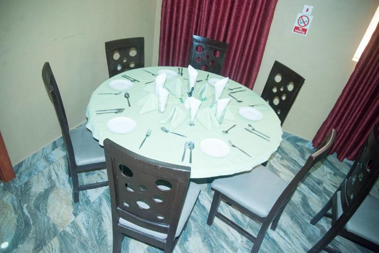 Dannic Hotels Enugu Exterior photo